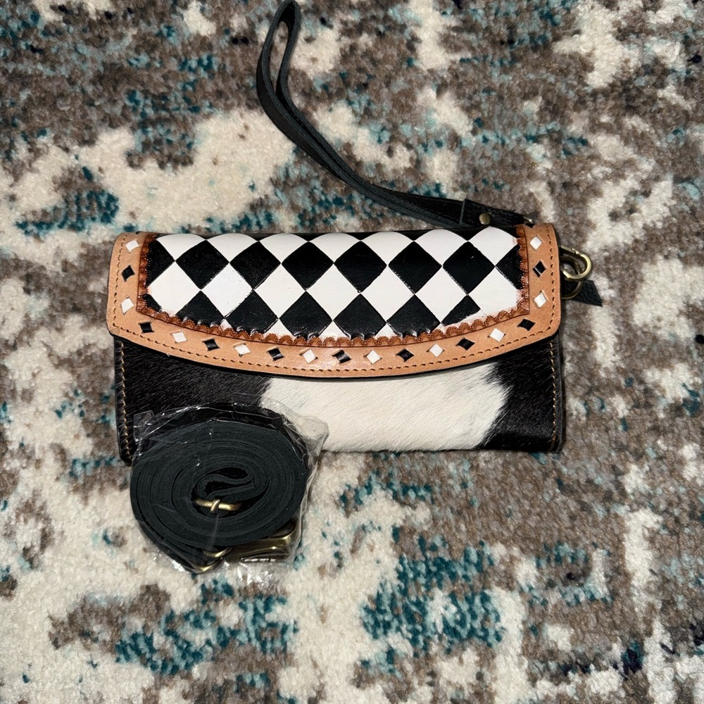 Stylish Black and White Women's Bag